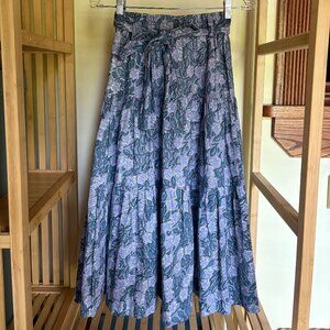 Lucca Skirt in Blue Pansy (Mille)